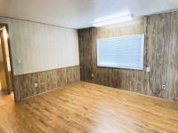 1982 KAUFMAN AND BROAD BAINBRIDGE Manufactured Home