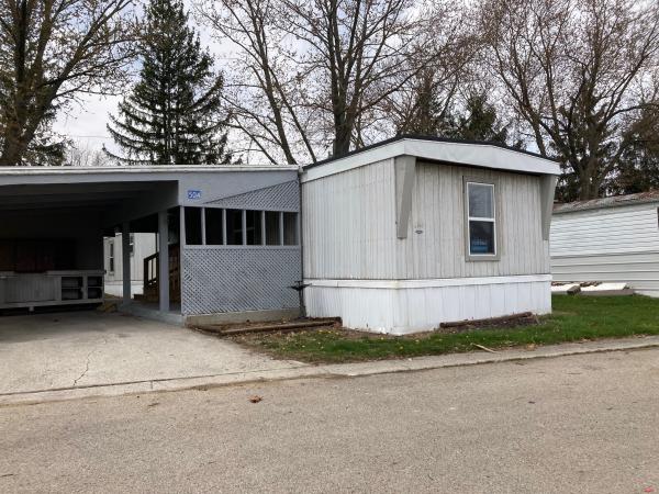 1984 Liberty mobile Home