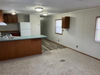 1980 Bennington mobile Home