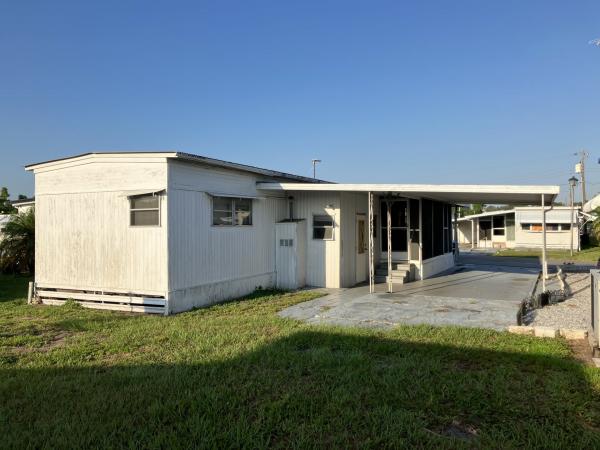 Photo 1 of 1 of home located at 68 Bridge Blvd Lakeland, FL 33815
