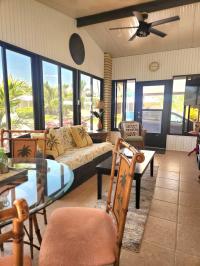 1986 Palm Manufactured Home