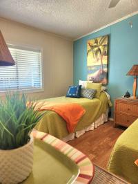 1986 Palm Manufactured Home