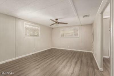 Photo 6 of 8 of home located at 2650 W Union Hills Dr #16 Phoenix, AZ 85024