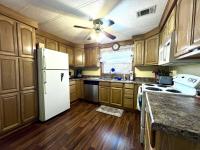 1980 SCHU FLMHS CC 2BD/2BA Manufactured Home