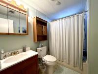 1980 SCHU FLMHS CC 2BD/2BA Manufactured Home