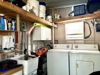 1980 SCHU FLMHS CC 2BD/2BA Manufactured Home