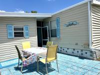 1980 SCHU FLMHS CC 2BD/2BA Manufactured Home