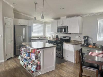 Photo 5 of 18 of home located at 12814 Herencia Poway, CA 92064