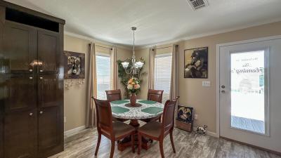 Photo 3 of 18 of home located at 427 Bemen Dr Lady Lake, FL 32159