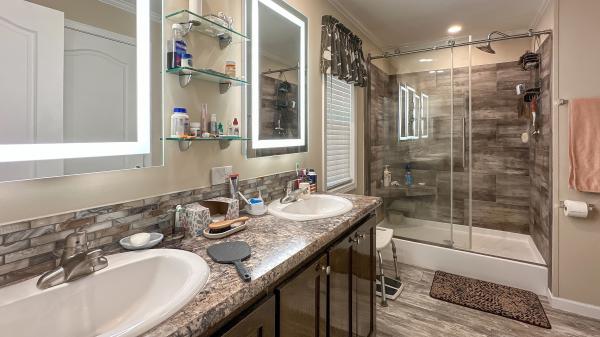 2020 Champion Mobile Home