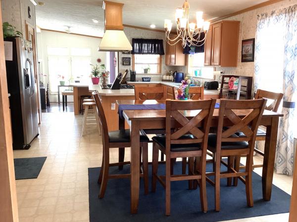 2004 Hart ab Mobile Home