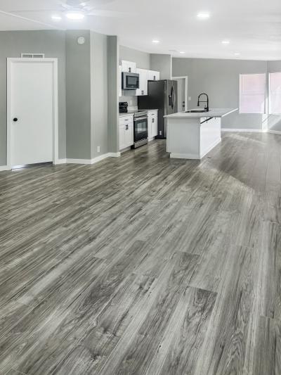 Photo 5 of 9 of home located at 208 Highlands Ridge Lane Davenport, FL 33897