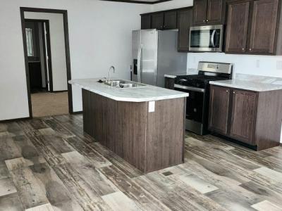 Photo 5 of 6 of home located at 304 Oak Lane Mankato, MN 56001