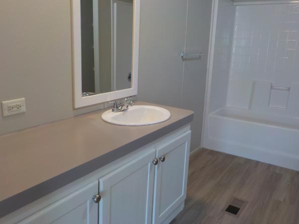 2006 Clayton CMH Mobile Home