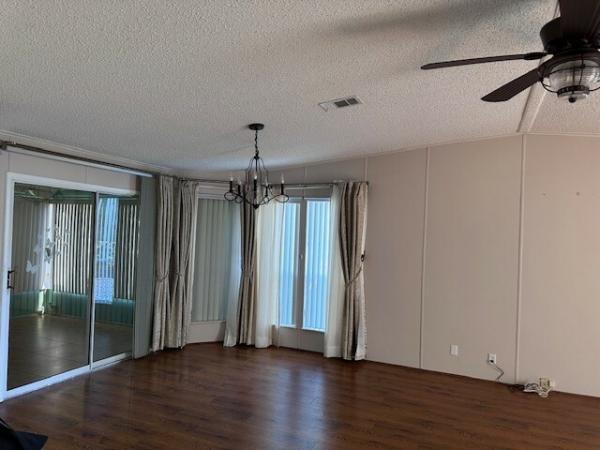 1993 Fleetwood Mobile Home