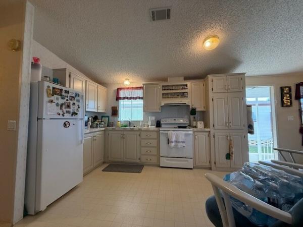 1995 Fleetwood Mobile Home