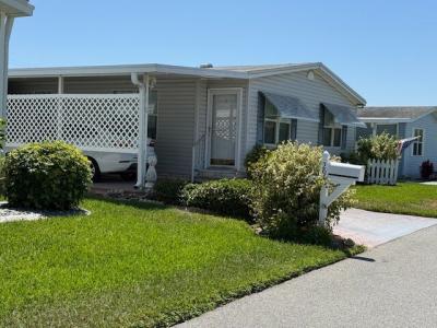 Photo 2 of 14 of home located at 294 Marianna Drive Auburndale, FL 33823