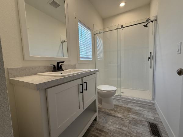 2025 Clayton 71HRR16562A Mobile Home