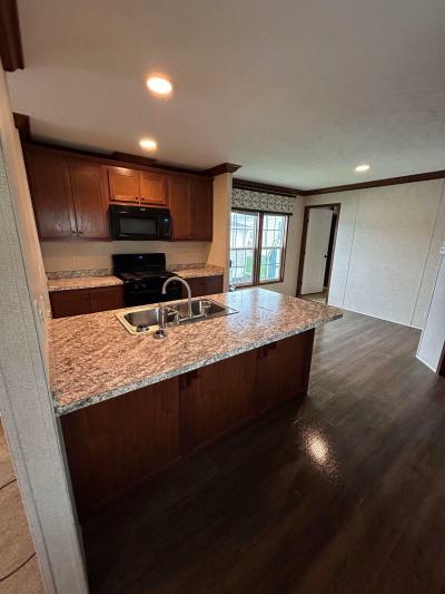 Mobile Home at 6955 Valley Dr. SW, Lot 29 Navarre, OH 44662