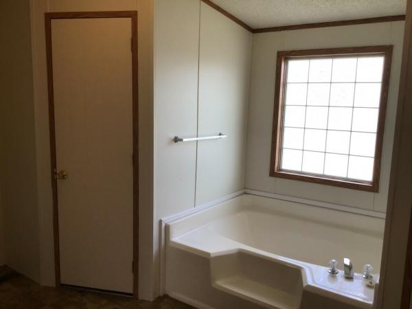 2002 Clayton Mobile Home