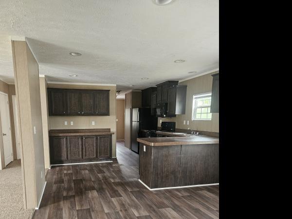 2014 Clayton 34SUN28523 Mobile Home