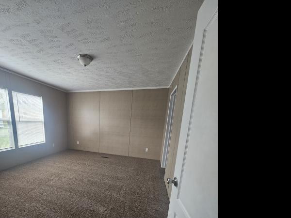 2014 Clayton 34SUN28523 Mobile Home