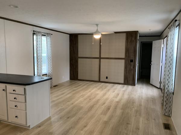 2024 95PLH16602FH24  Home