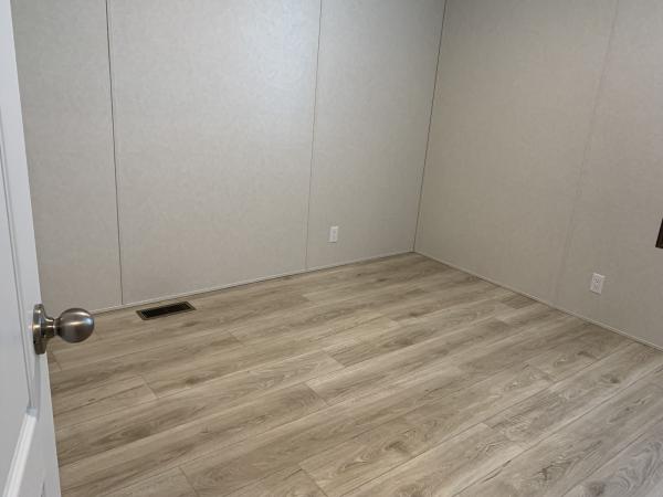 2024 95PLH16602FH24  Home