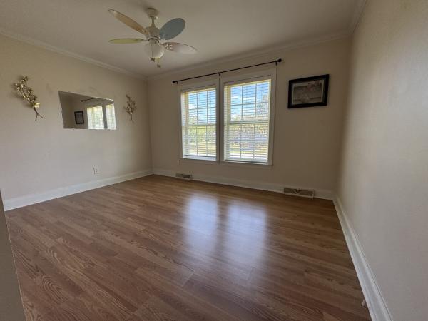 2005 Clemso CBSNC2732AB Mobile Home