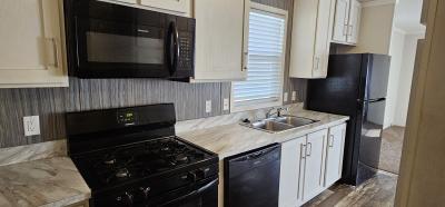 Mobile Home at 140 Birch Ct. Belleville, MI 48111