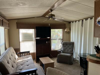 Photo 5 of 9 of home located at 143A Bonny Shores Dr Lakeland, FL 33801