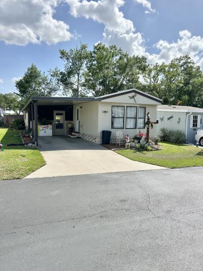 Mobile Home at 36326 Century Dr Zephyrhills, FL 33541