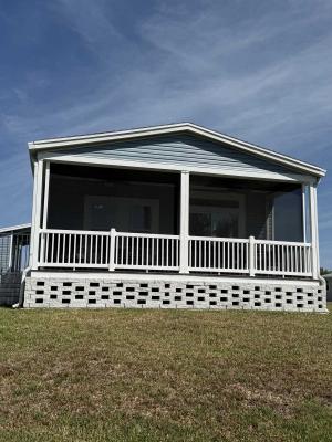 Screened in Back Porch