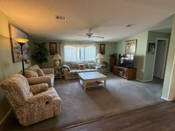 1999 Homes Of Merit Manufactured Home