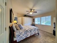 2004 Hallark-Southwest Corp Charlestin IV Mobile Home