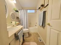 2004 Hallark-Southwest Corp Charlestin IV Mobile Home
