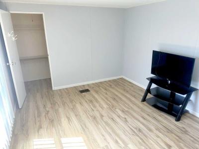 Photo 5 of 15 of home located at 2346 Druid Rd Clearwater, FL 33764