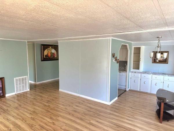 1983 AGE 40+ PARK Mobile Home