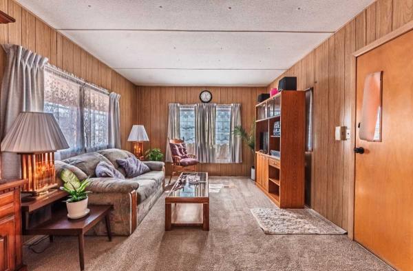 1967 Hie MH Mobile Home