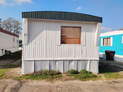 Mobile Home at 51 Mahoning Ave Rantoul, IL 61866