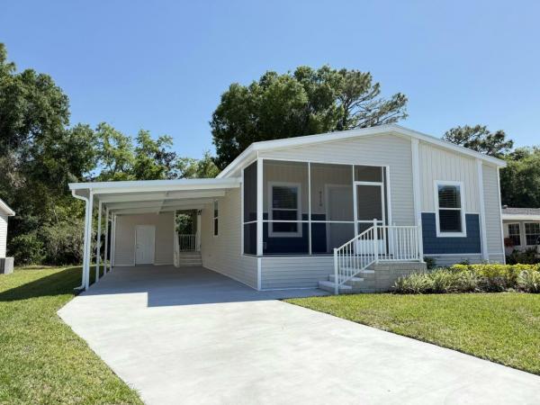 Photo 1 of 2 of home located at 4118 Thatch Palm Ct. Oviedo, FL 32765