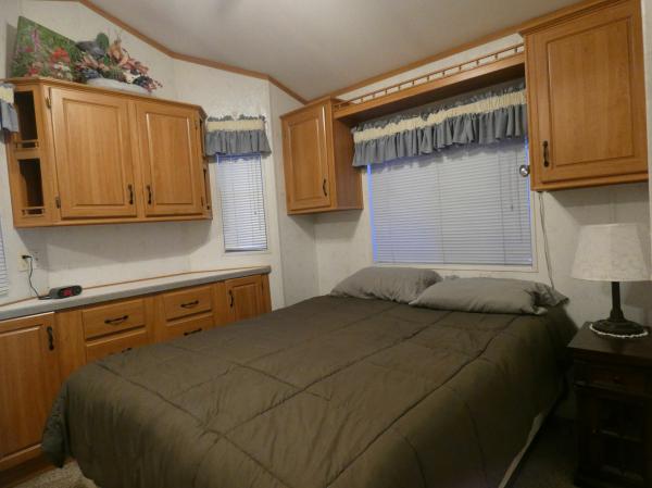 1998 CAVCO Mobile Home