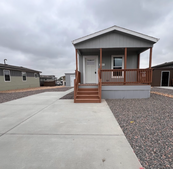 2025 Skyline LH28761 Mobile Home