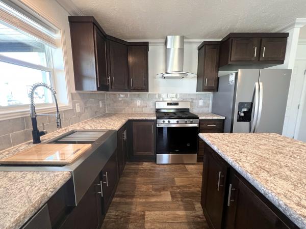 2025 Skyline LH28810 (3BR) Mobile Home