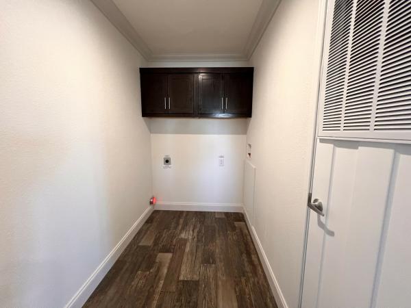 2025 Skyline LH28810 (3BR) Mobile Home