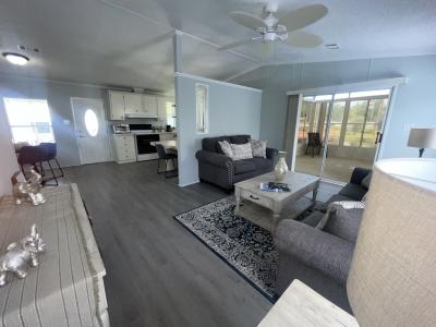 Photo 3 of 26 of home located at 3000 Us Hwy 17/92 W, Lot #263 Haines City, FL 33844