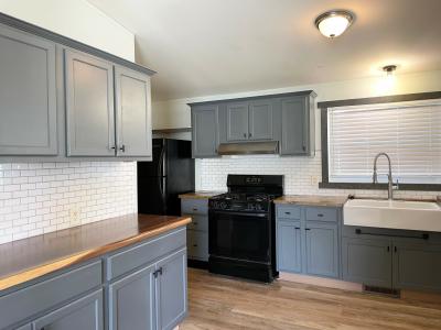 Photo 5 of 19 of home located at 3832 Broken Oak White Lake, MI 48383