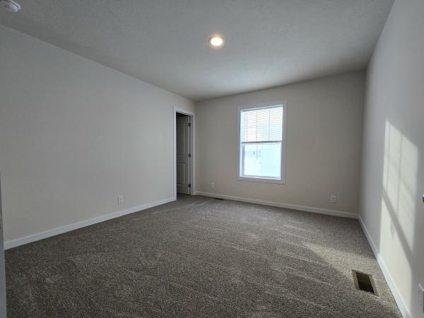 2025 Clayton 81SRH28523A Mobile Home