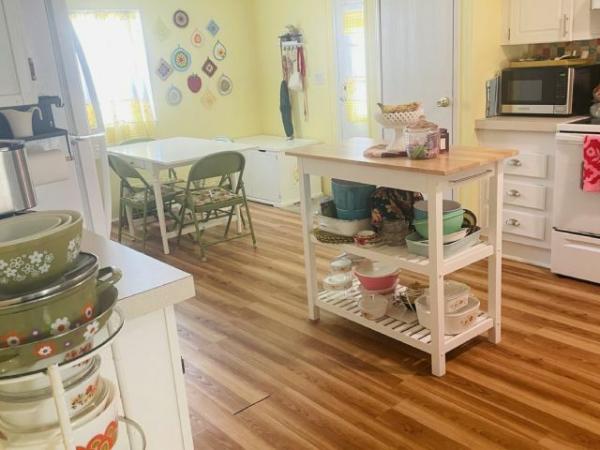 2004 NOBI Manufactured Home