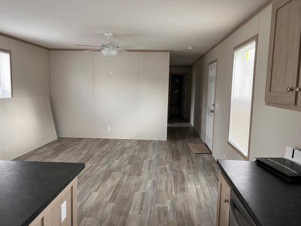 2025 Clayton 81TMP16663A Mobile Home